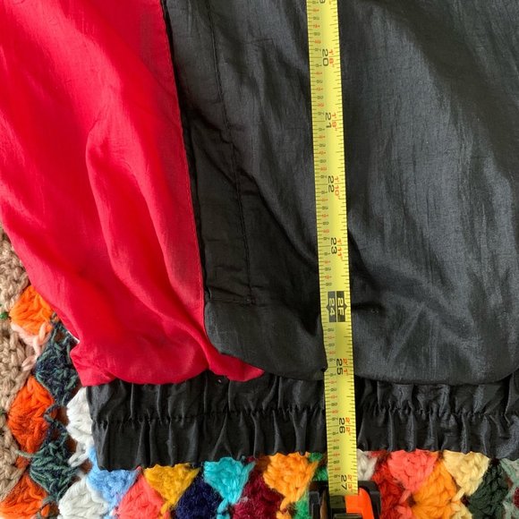 Vintage 90s Colorblock Oversized Nylon Windbreaker J Blair Full Zip Pock… - Picture 9 of 13